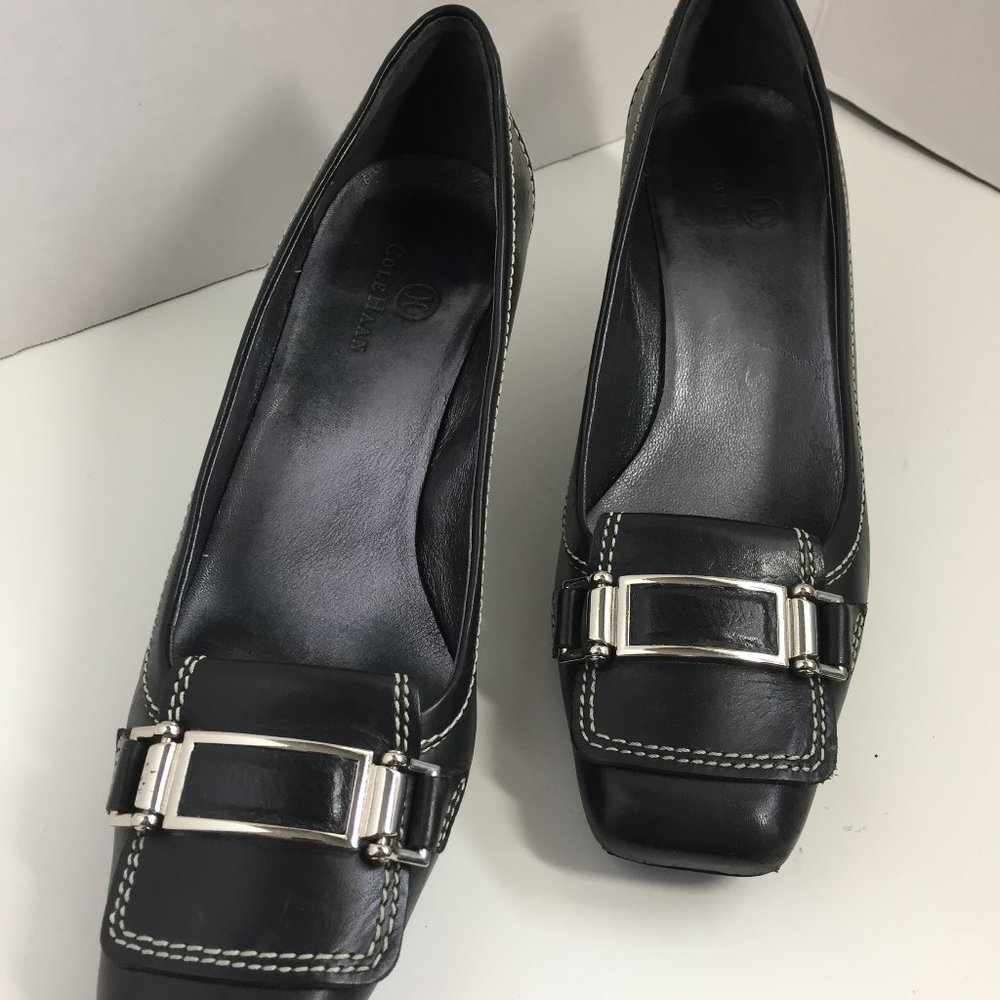 COLE HAAN black leather pumps sz 9
